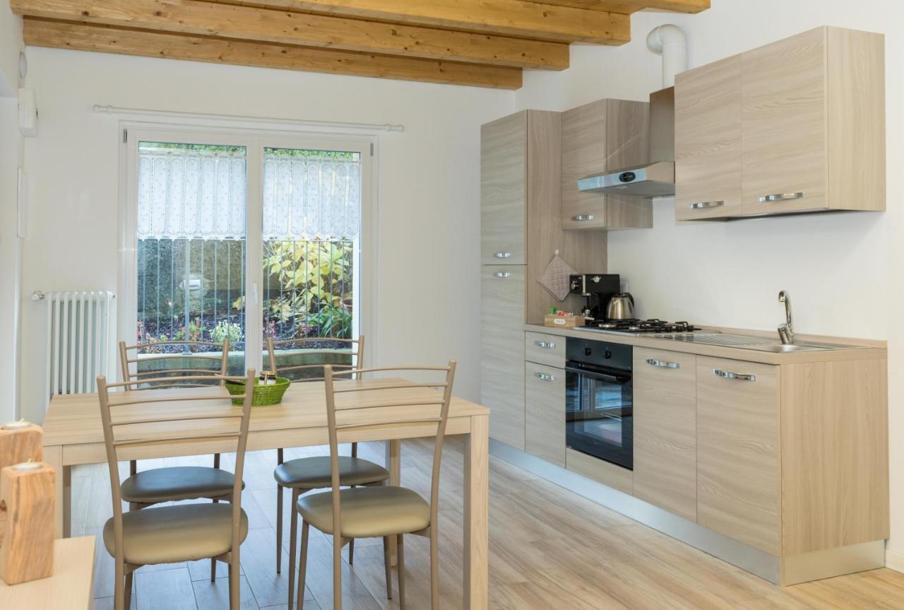 Residenze Lariane Apartment Colico Exterior photo