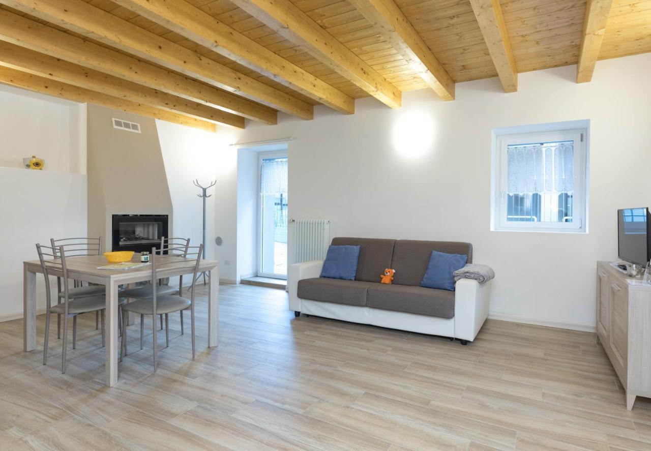 Residenze Lariane Apartment Colico Exterior photo